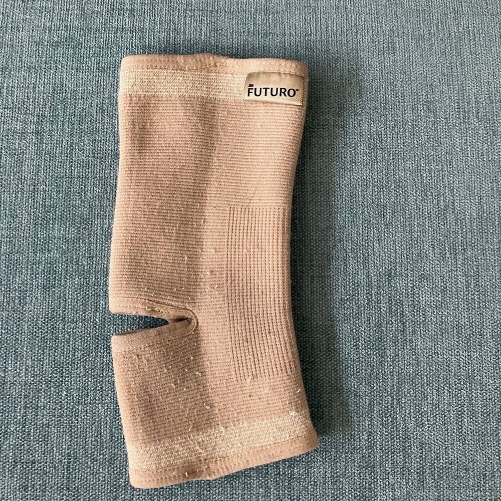 Futuro Ankle Brace, Size Small